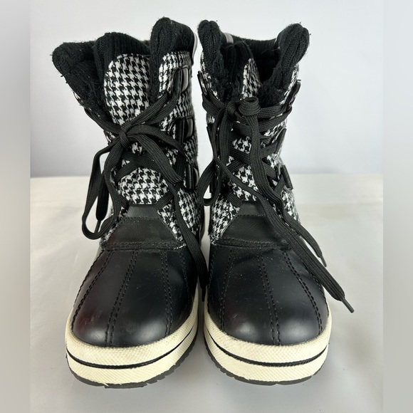 London Fog Winter Boots Size 7 - Picture 1 of 7